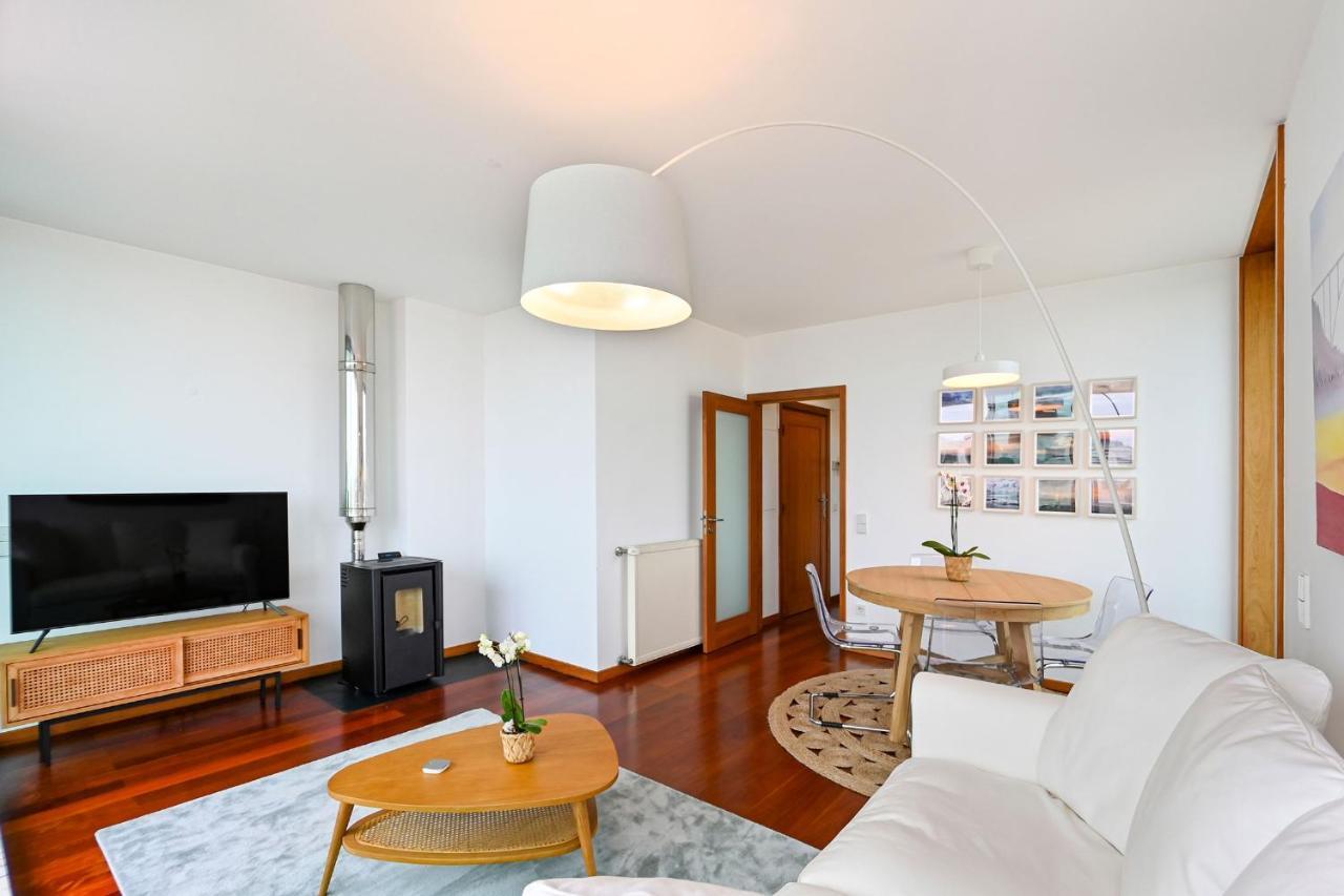 Leca Front Luxury Penthouse Apartment *